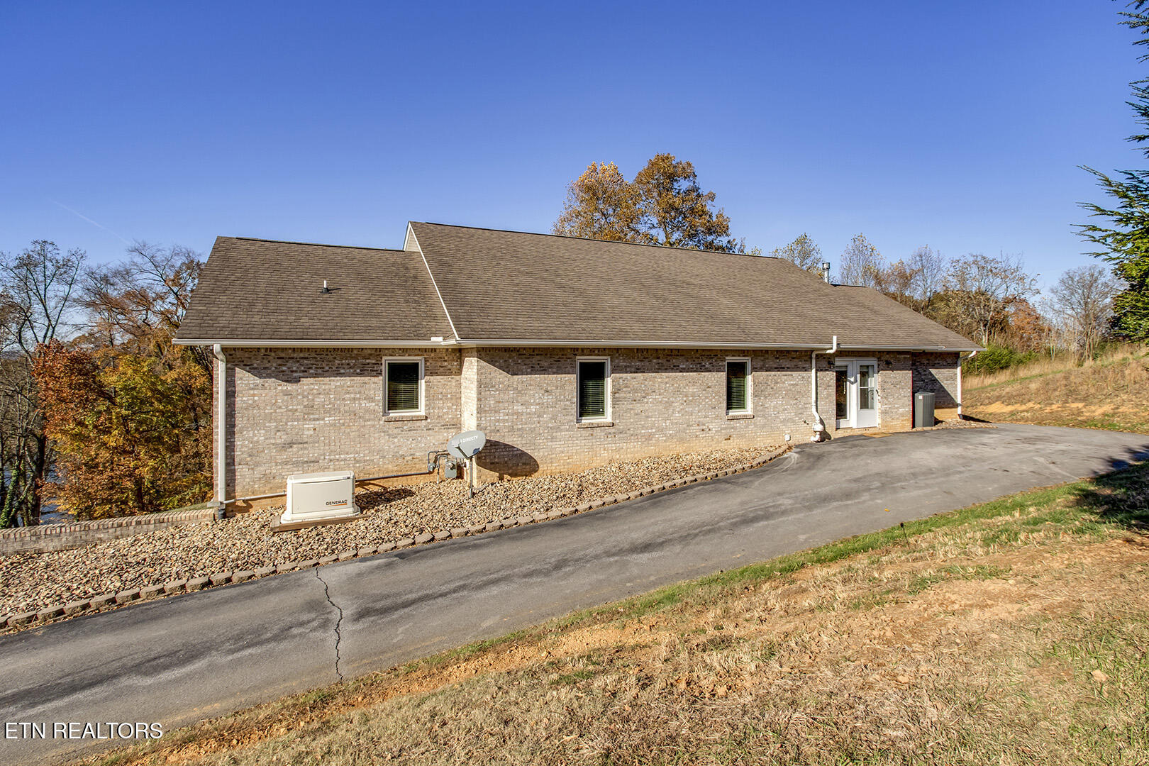 417 River Road Loudon, TN 37774 - Photo 51 of 60 Back of House
