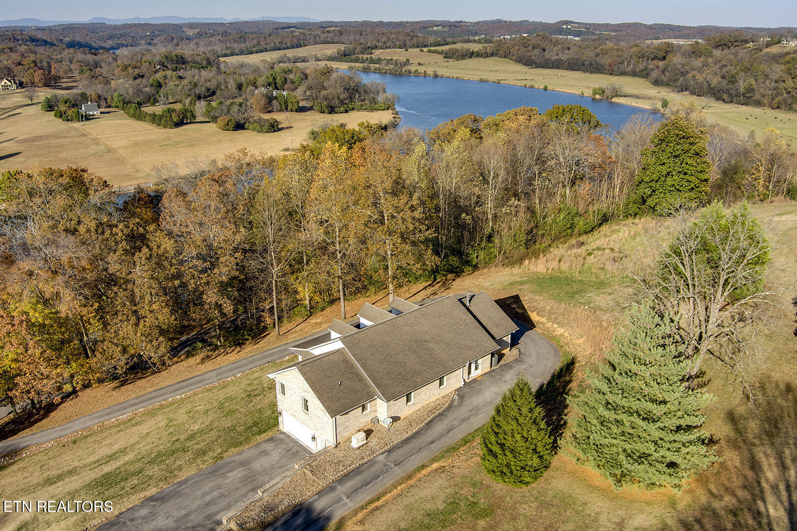 417 River Road Loudon, TN 37774 - Photo 58 of 60 Back Right Aerial