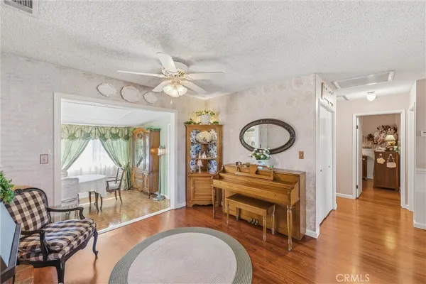 $525,000 | 33507 Colorado Street, Yucaipa, CA 92399