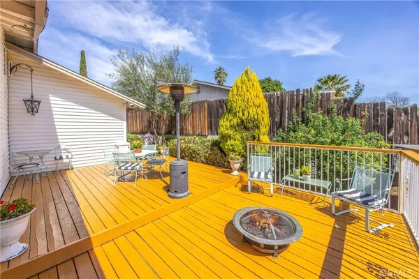 $525,000 | 33507 Colorado Street, Yucaipa, CA 92399