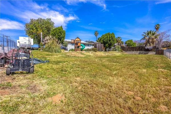 $525,000 | 33507 Colorado Street, Yucaipa, CA 92399