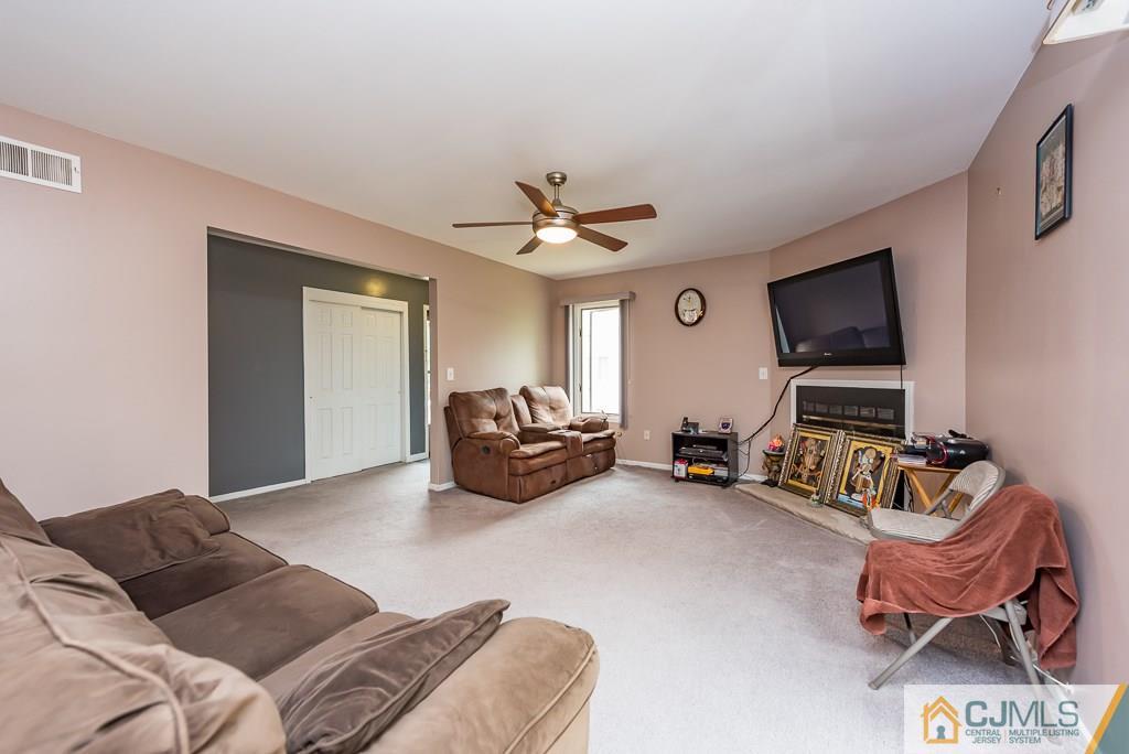 151 Redpine Loop Old Bridge, NJ 08857 - Photo 3 of 25 Gallery Image 3