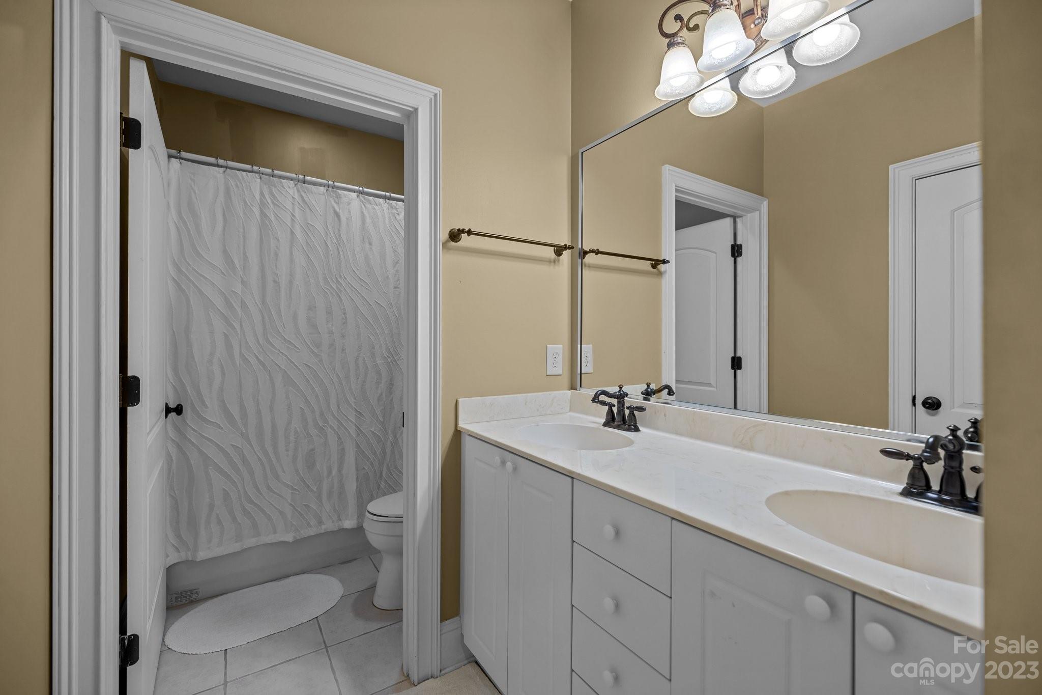 4446 Magnolia Bridge Road Charlotte, NC 28210 - Photo 27 of 35 Gallery Image 27