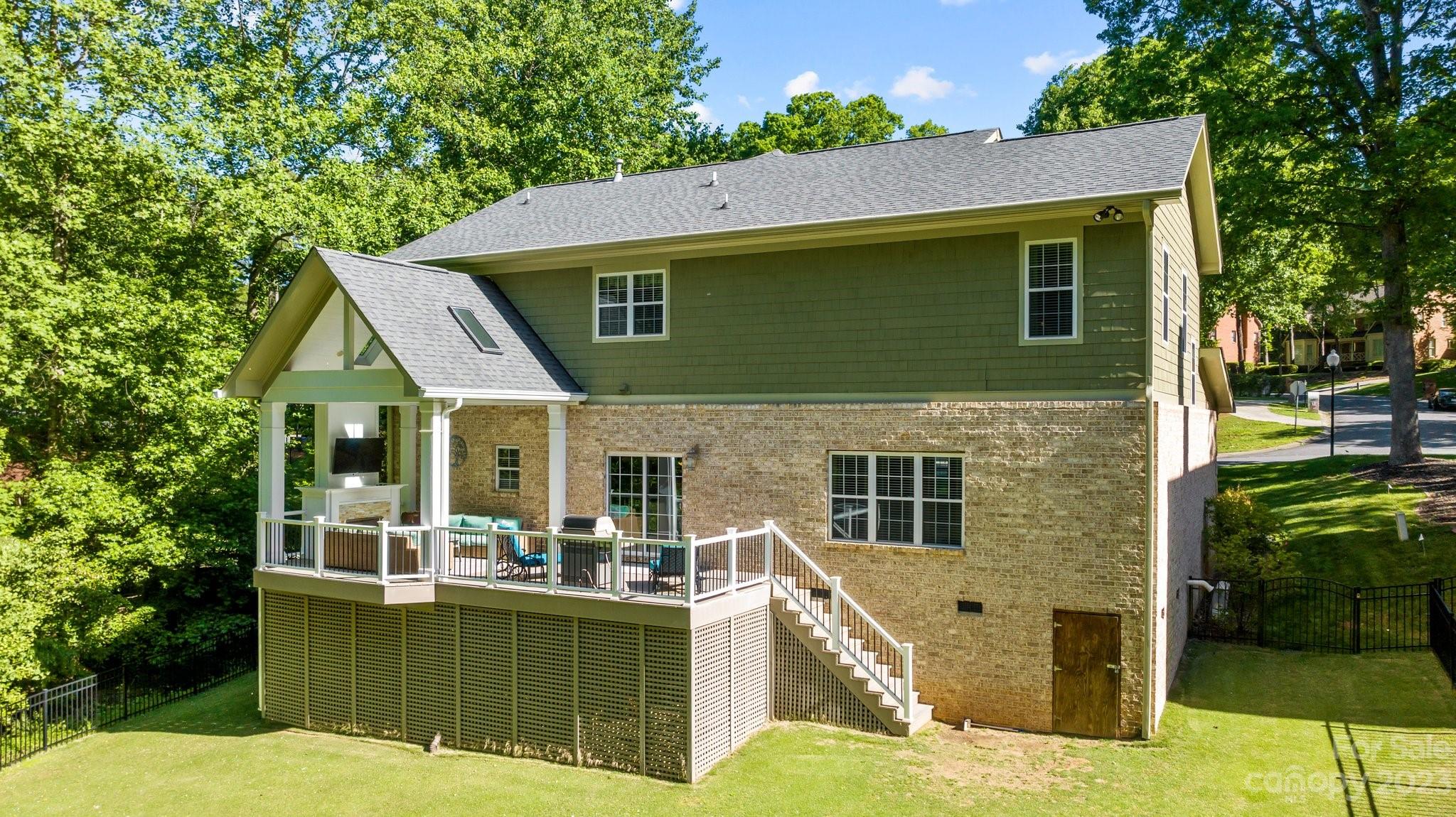 4446 Magnolia Bridge Road Charlotte, NC 28210 - Photo 31 of 35 Gallery Image 31