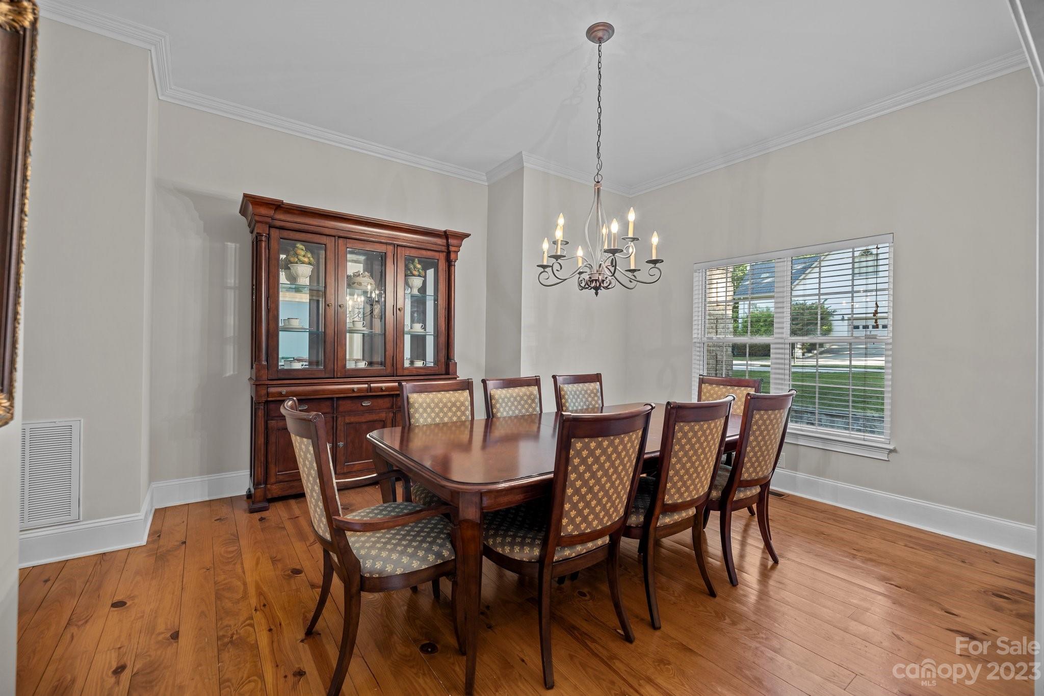 4446 Magnolia Bridge Road Charlotte, NC 28210 - Photo 8 of 35 Gallery Image 8