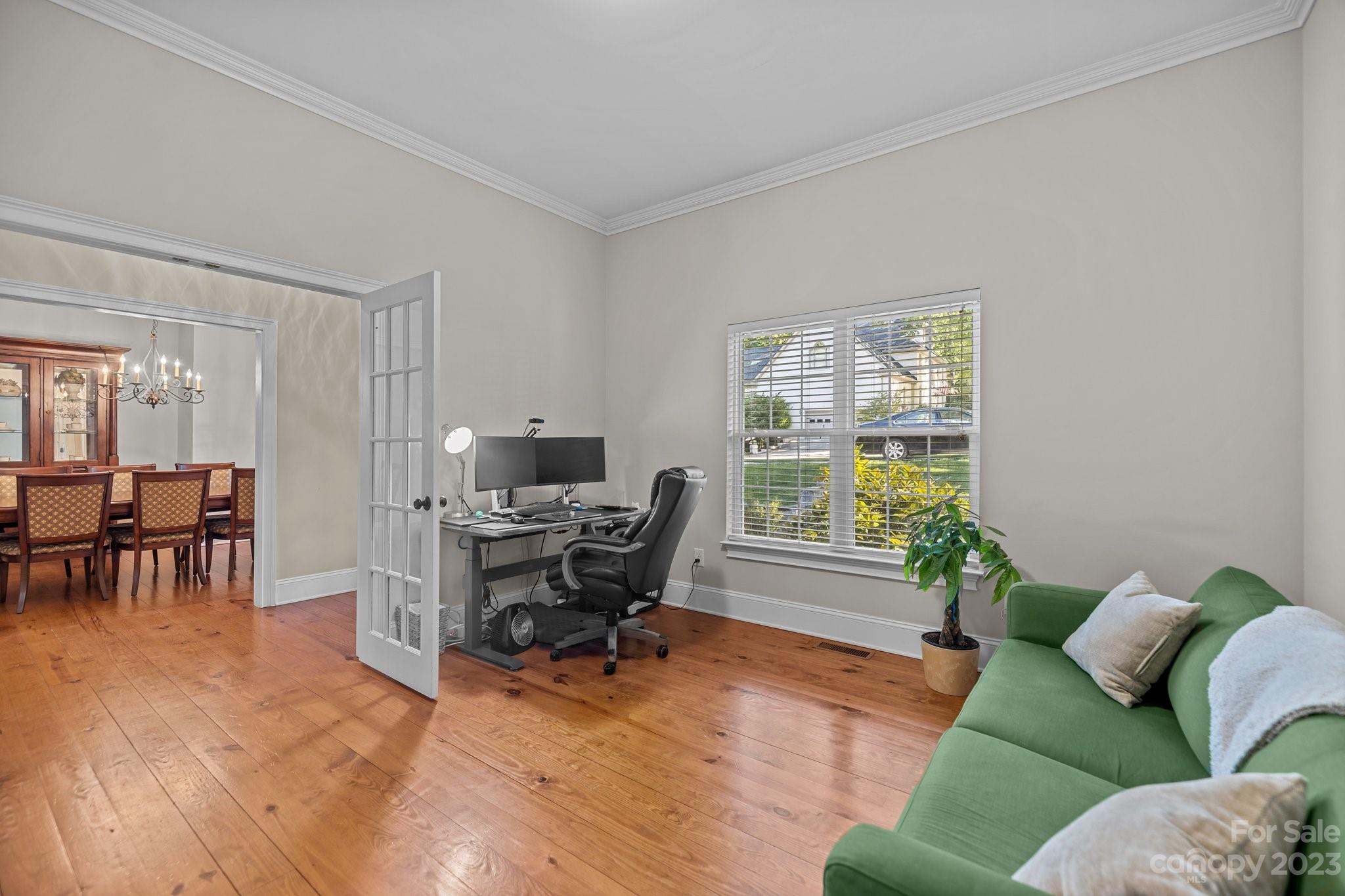 4446 Magnolia Bridge Road Charlotte, NC 28210 - Photo 10 of 35 Gallery Image 10