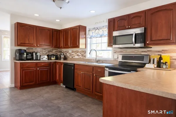 $499,900 | 85 Soap Street, Killingly, CT 06241