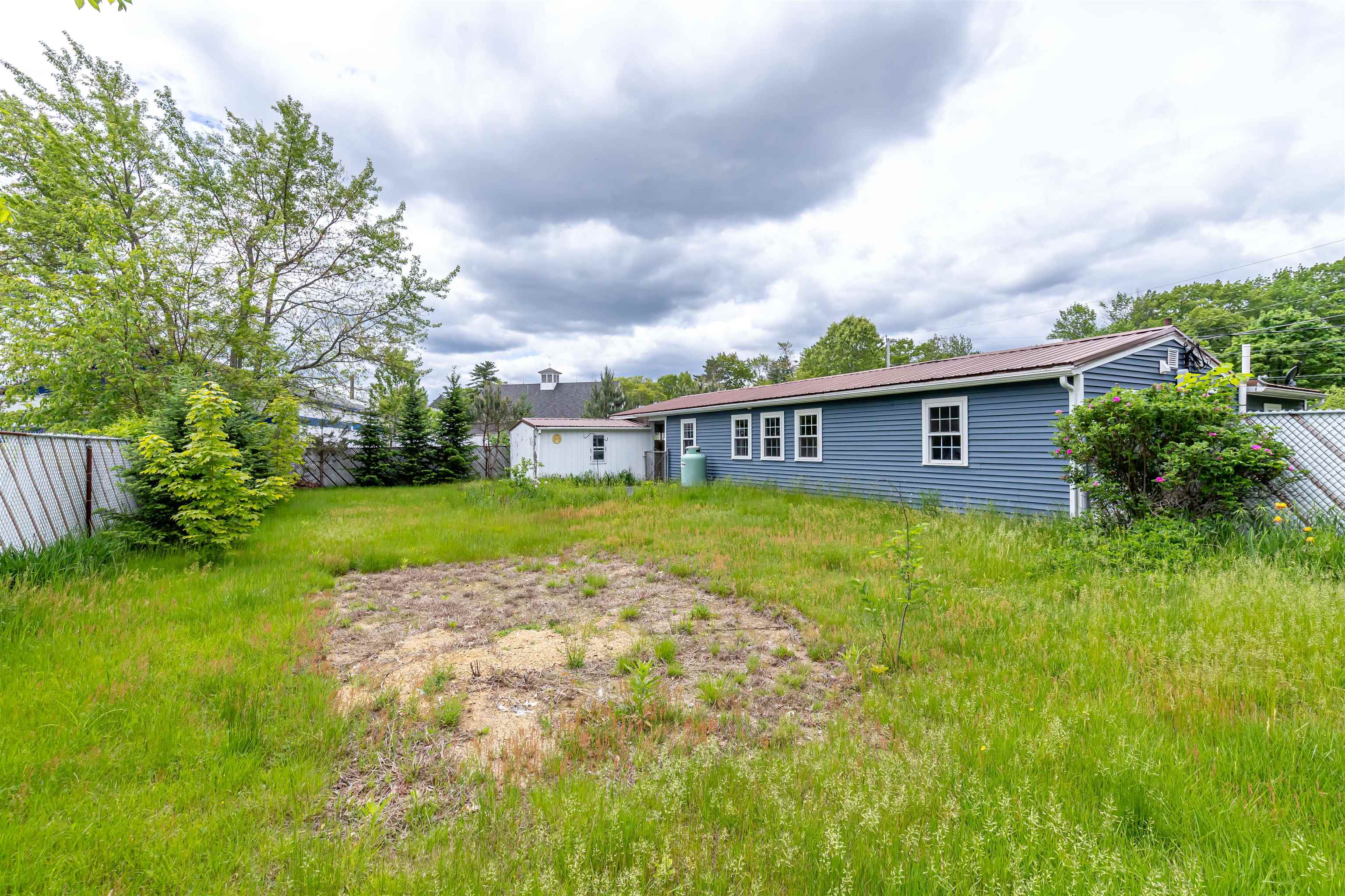 2 Ramsey Drive Rochester, NH 03839 - Photo 11 of 39