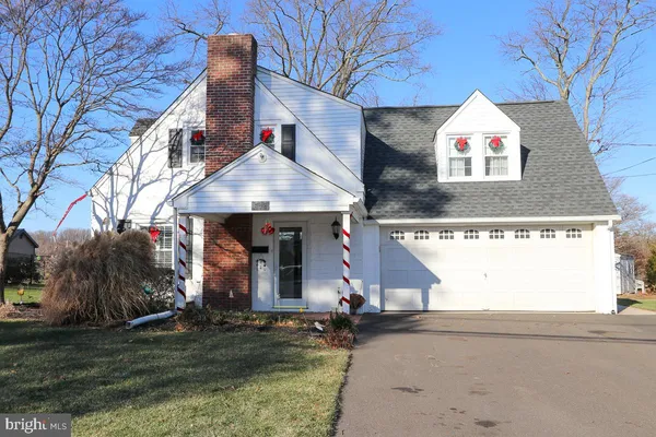 $615,000 | 642 Kirkwood Avenue, Jenkintown, PA 19046