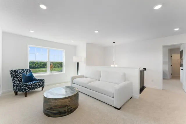 $914,115 | 1872 Royal Boulevard North, Lake Elmo, MN 55042