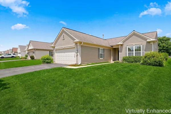 $384,900 | 13496 Fallow Drive, Huntley, IL 60142