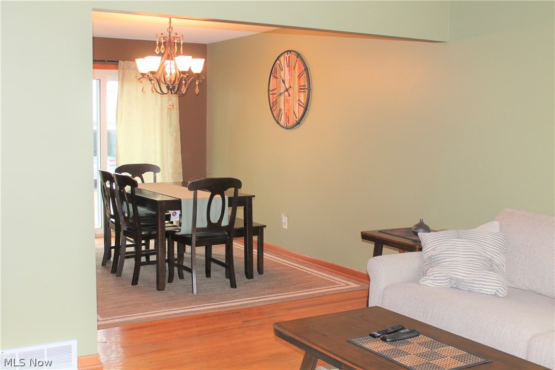 6172 Eavenson Road Brook Park, OH 44142 - Photo 2 of 24
