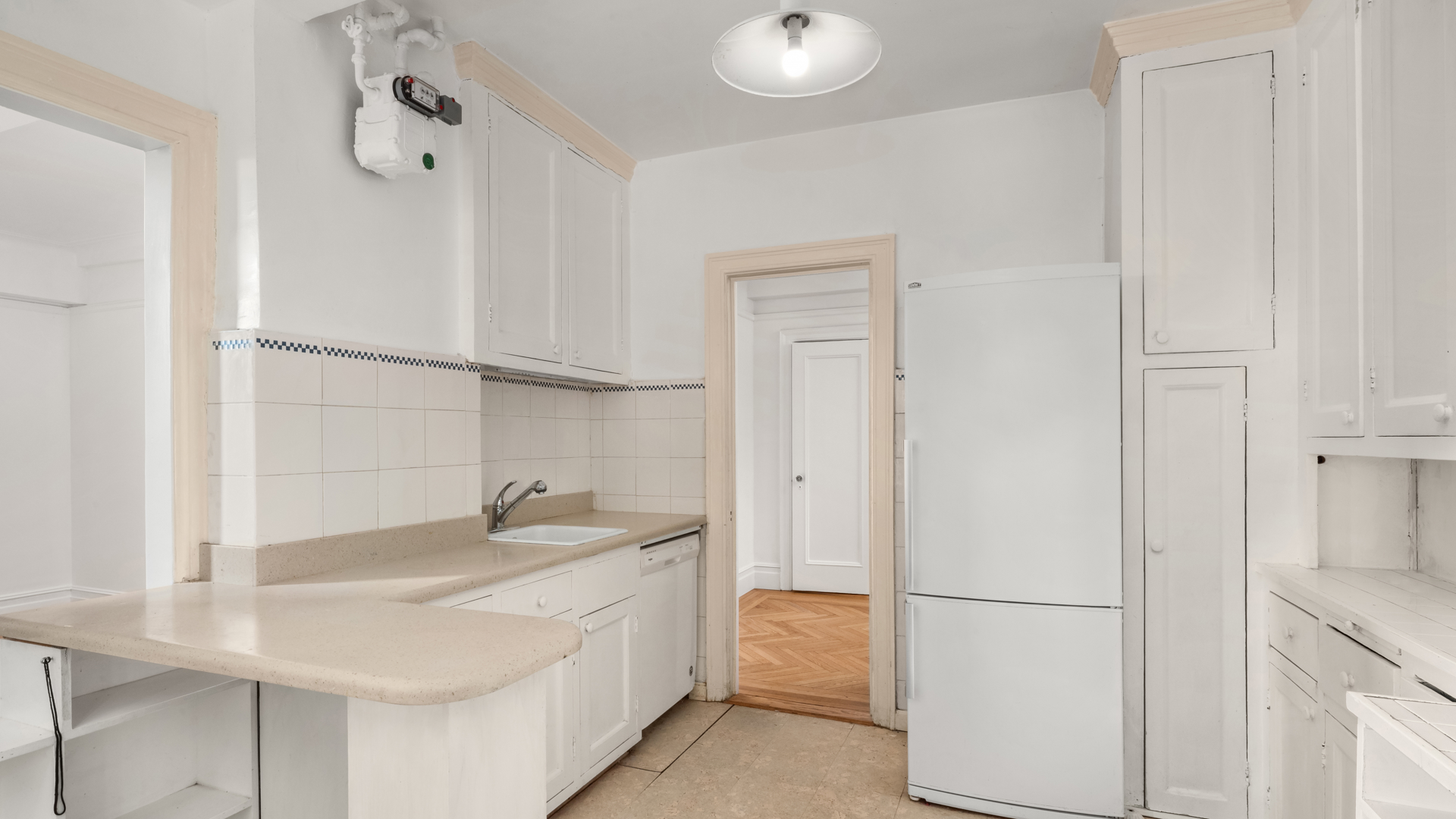 340 Riverside Drive, Unit 6D Manhattan, NY 10025 - Photo 6 of 26 a bathroom with a sink and a mirror