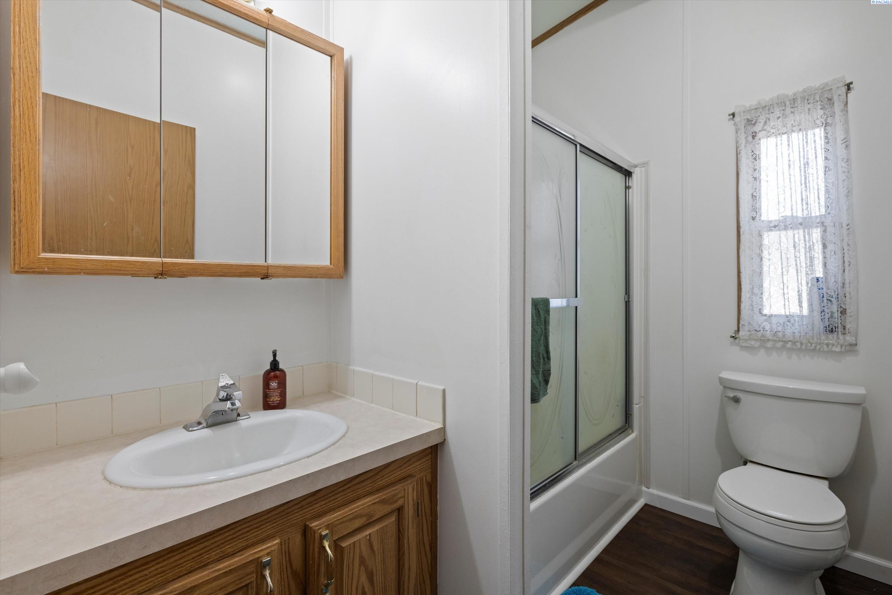 207805 East Finley Road Kennewick, WA 99337 - Photo 22 of 46 Gallery Image 22