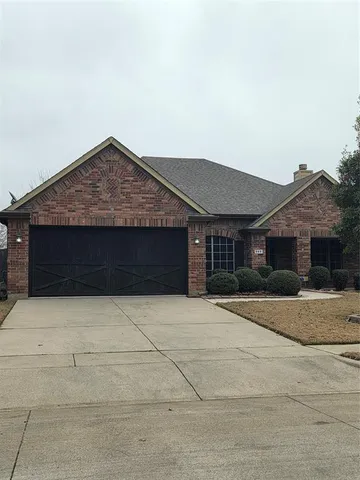 $380,000 | 965 Tara Drive, Burleson, TX 76028