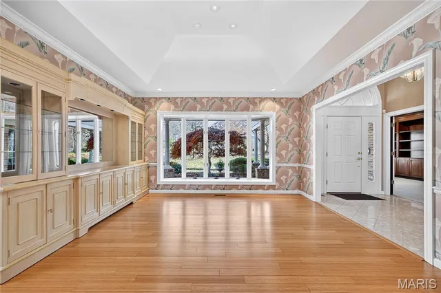 $1,060,000 | 17718 Chaistain Court, Chesterfield, MO 63005