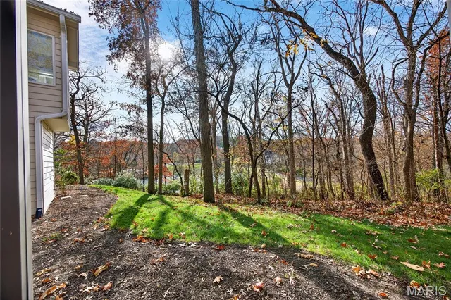 $1,060,000 | 17718 Chaistain Court, Chesterfield, MO 63005