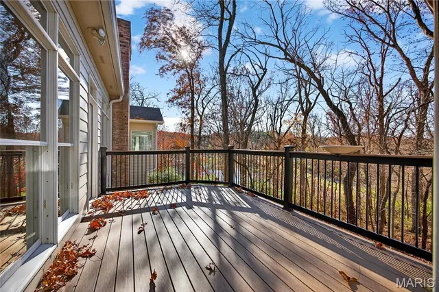 $1,060,000 | 17718 Chaistain Court, Chesterfield, MO 63005