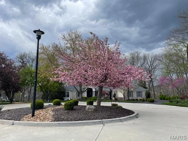 $1,060,000 | 17718 Chaistain Court, Chesterfield, MO 63005