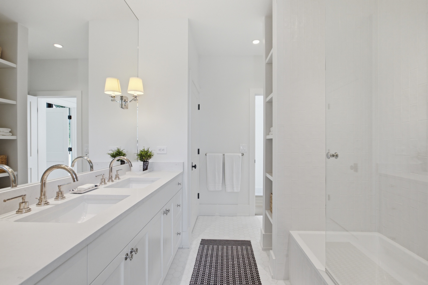 1360 West Everett Road Lake Forest, IL 60045 - Photo 42 of 49 Gallery Image 42