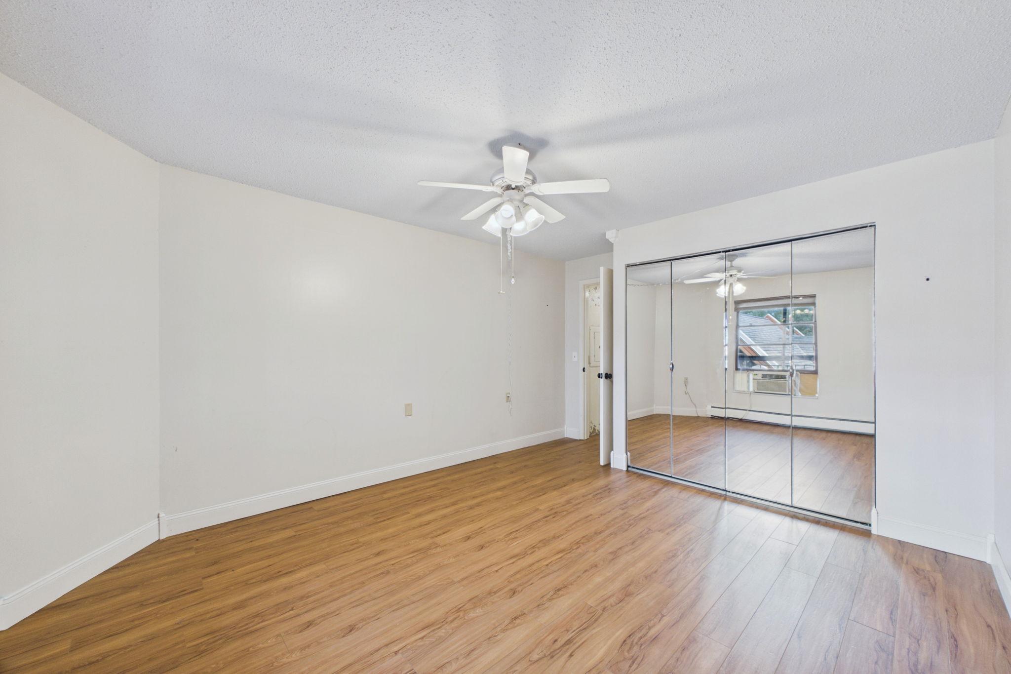 500 County B Road West, Unit 119 Roseville, MN 55113 - Photo 16 of 23 Gallery Image 16