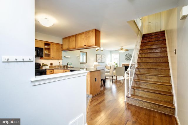 $607,500 | 132 South Wise Street, Arlington, VA 22204