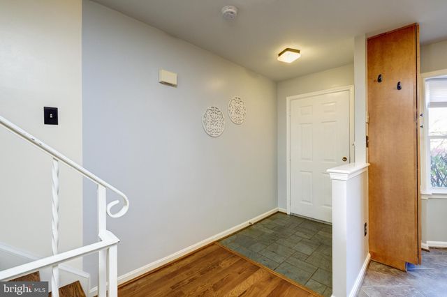 $607,500 | 132 South Wise Street, Arlington, VA 22204