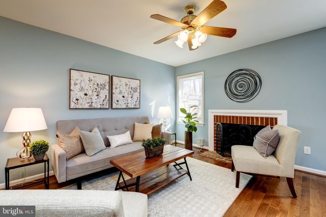 $607,500 | 132 South Wise Street, Arlington, VA 22204