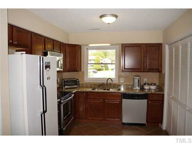 4304 Lake Ridge Drive Raleigh, NC 27604 - Photo 8 of 20 Kitchen