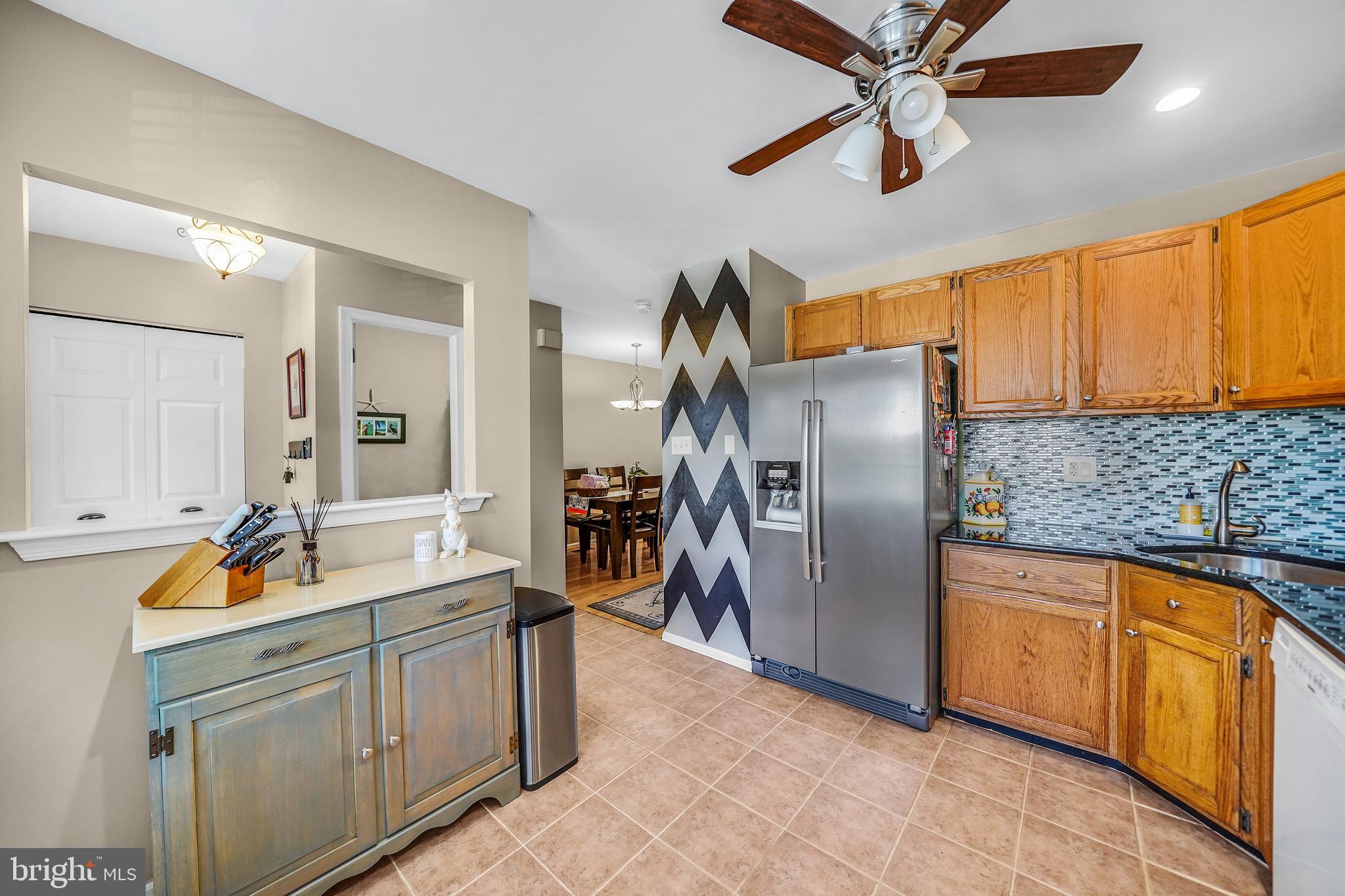 24 Ruth Road Brookhaven, PA 19015 - Photo 6 of 29 Gallery Image 6
