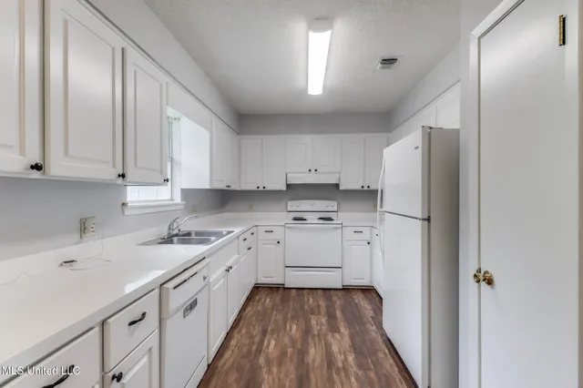 $191,000 | 407 South Dorothy Street, Wiggins, MS 39577