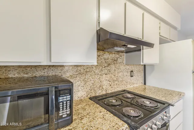 $1,650 | 511 West Blackhawk Drive, Unit 4, Phoenix, AZ 85027