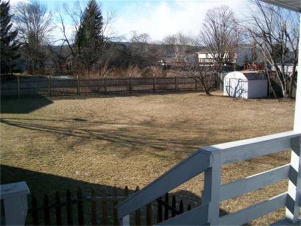 91 Robin Ridge Drive Agawam, MA 01030 - Photo 19 of 30 Gallery Image 19