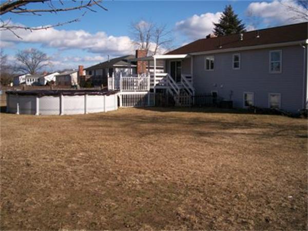 91 Robin Ridge Drive Agawam, MA 01030 - Photo 21 of 30 Gallery Image 21