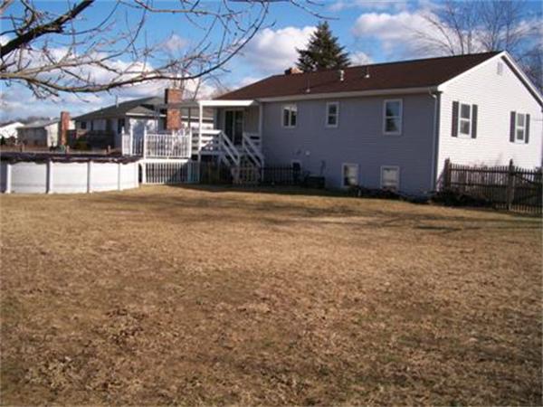 91 Robin Ridge Drive Agawam, MA 01030 - Photo 22 of 30 Gallery Image 22