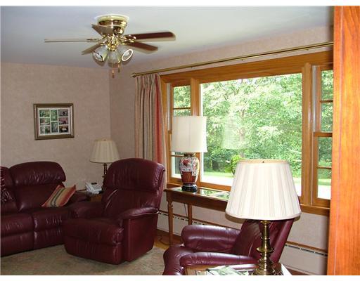 128 Yarmouth Road Gray, ME 04039 - Photo 9 of 23 Den/Family/Great Room.