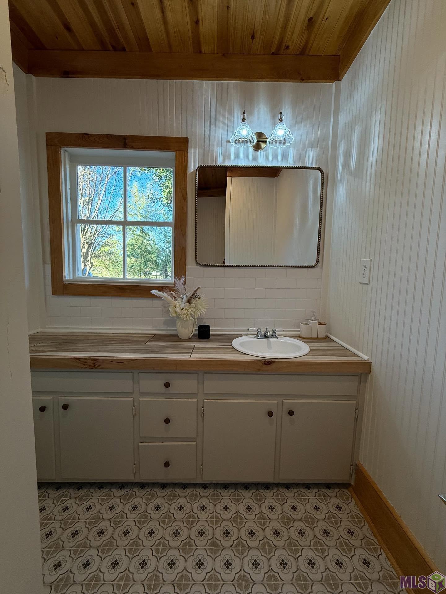 19565 Liberty Road Pride, LA 70770 - Photo 17 of 22