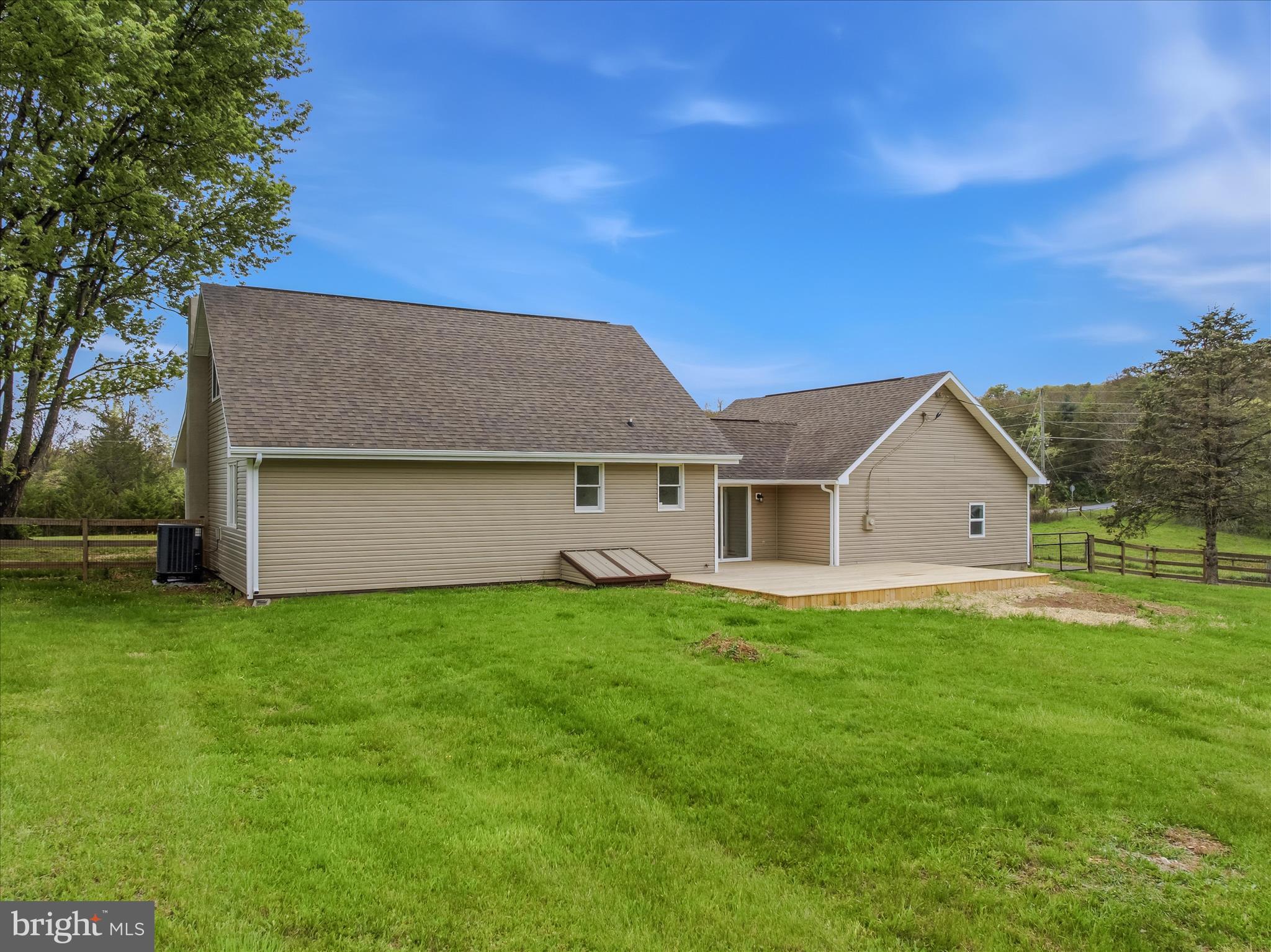 1838 Fulton Road Hedgesville, WV 25427 - Photo 32 of 49 Backyard