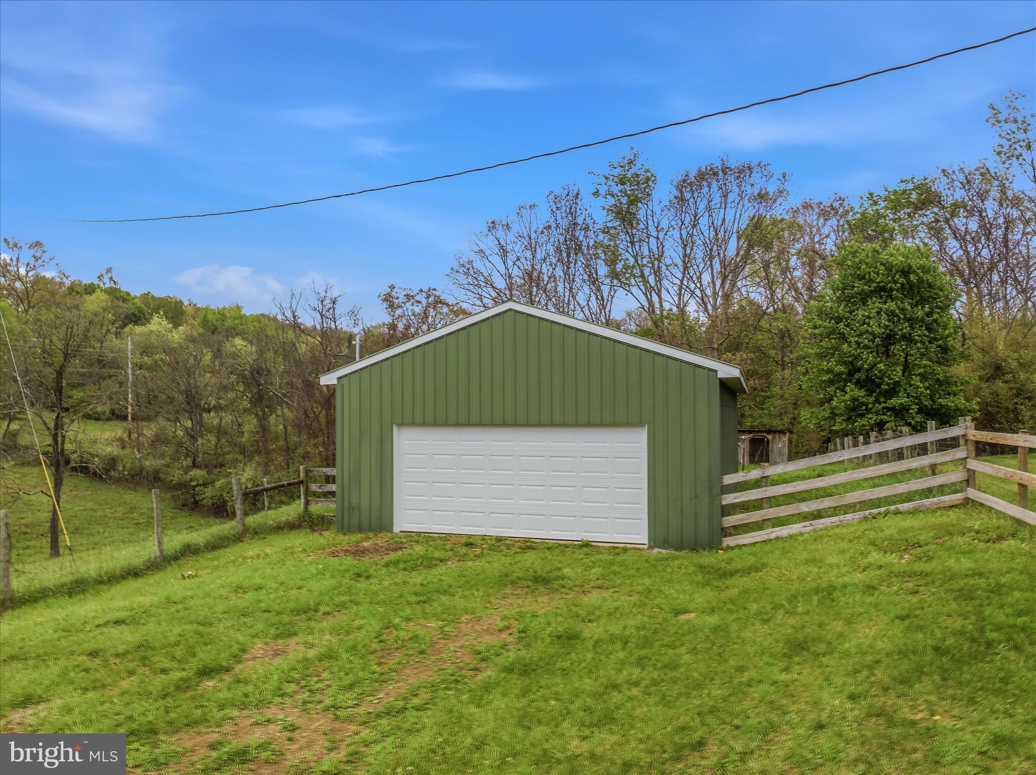 1838 Fulton Road Hedgesville, WV 25427 - Photo 35 of 49 Barn