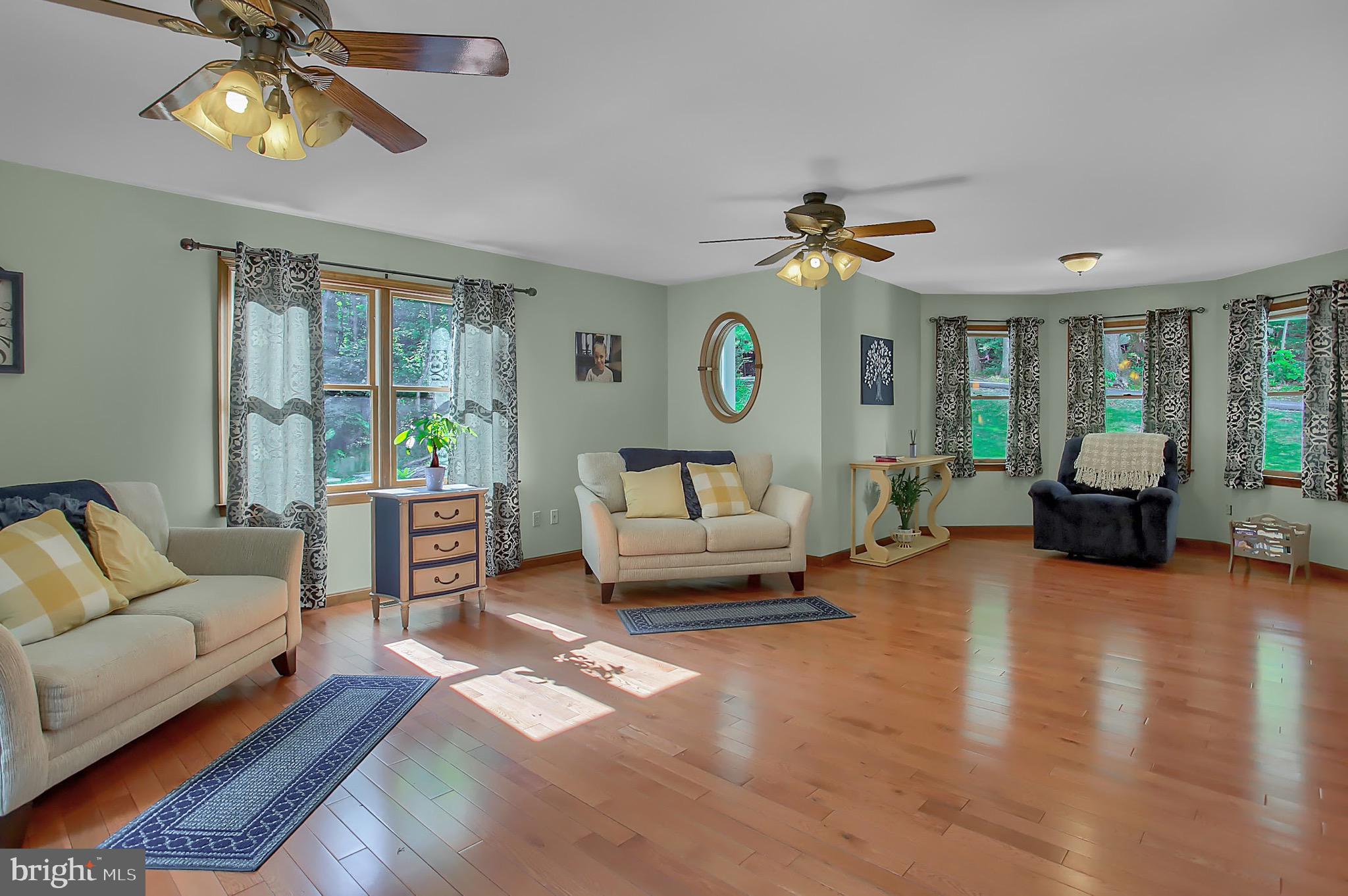 136 Chain Saw Road Dillsburg, PA 17019 - Photo 10 of 54 28' X 17' Living Area, Ceiling Fans