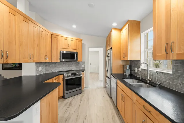 $524,900 | 3406 Southeast Glacier Terrace, Hobe Sound, FL 33455