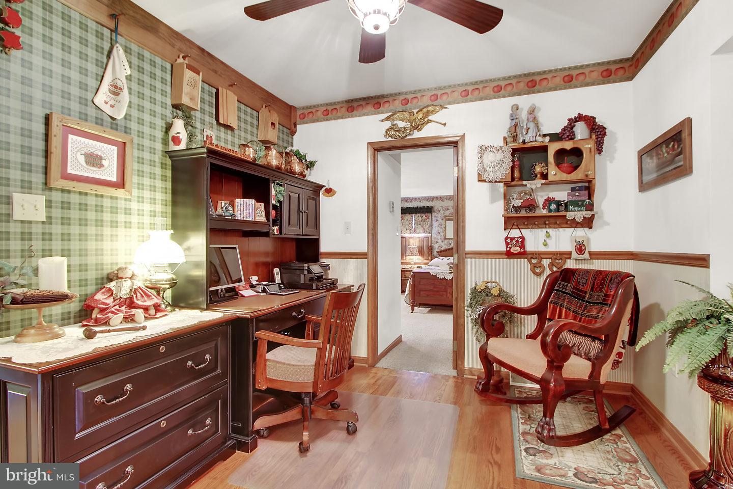 1490 Hanover Road Gettysburg, PA 17325 - Photo 6 of 25 Gallery Image 6