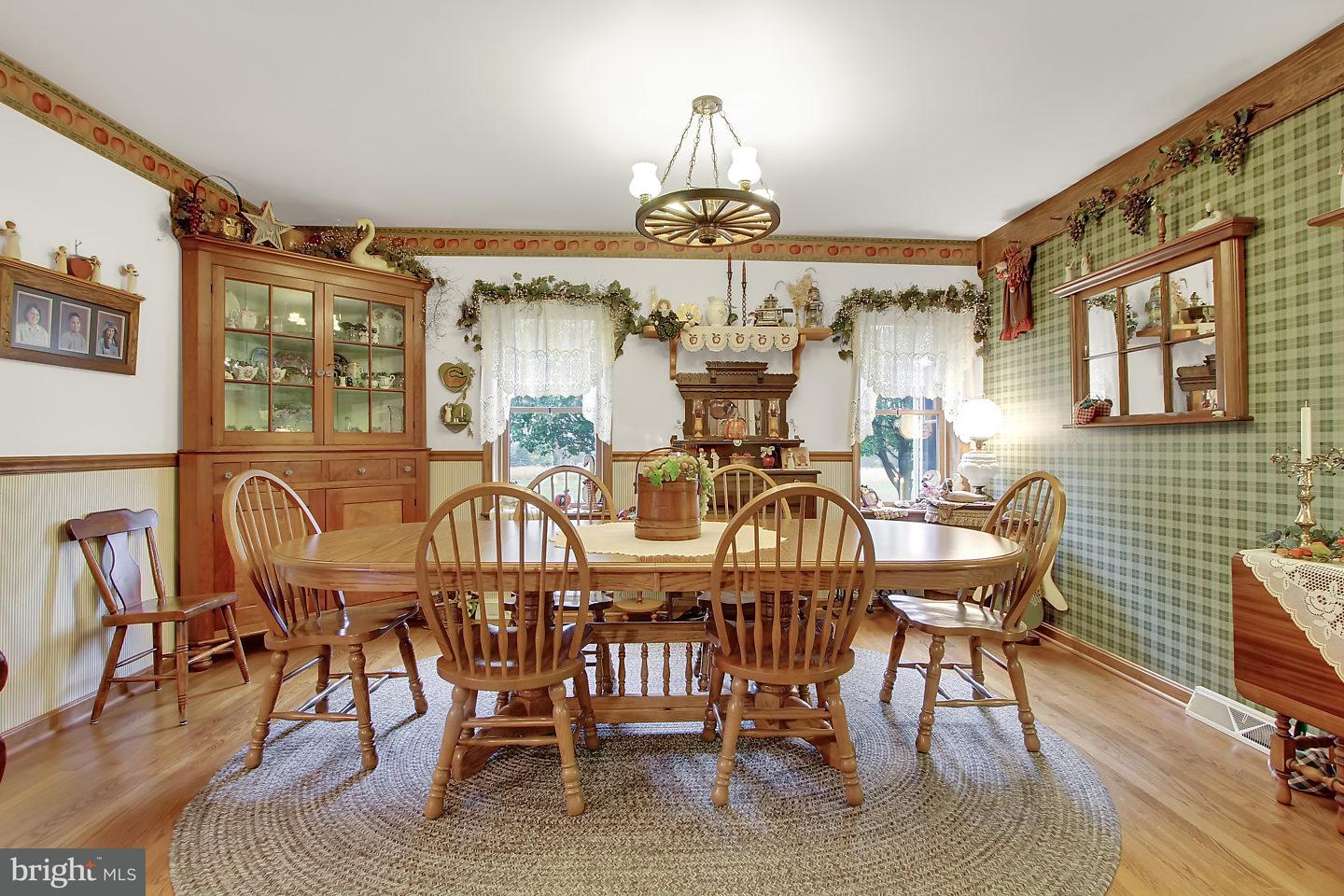 1490 Hanover Road Gettysburg, PA 17325 - Photo 7 of 25 Gallery Image 7