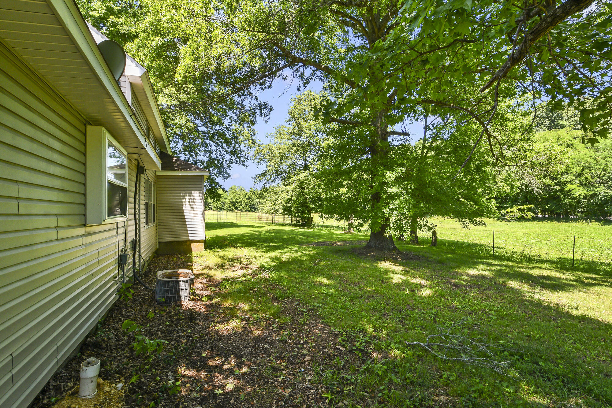 533 Ghan Road Clever, MO 65631 - Photo 51 of 57 533 Ghan Rd