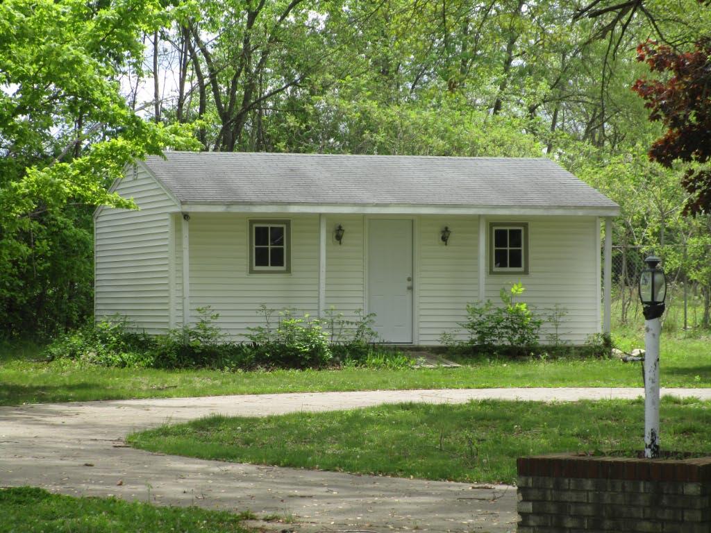 12600 15 1/2 Mile Road Marshall, MI 49068 - Photo 16 of 19 IMG_9756