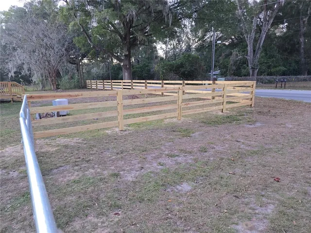 $289,900 | 3700 West Highway 316, Reddick, FL 32686