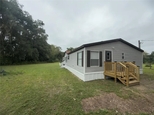 $289,900 | 3700 West Highway 316, Reddick, FL 32686