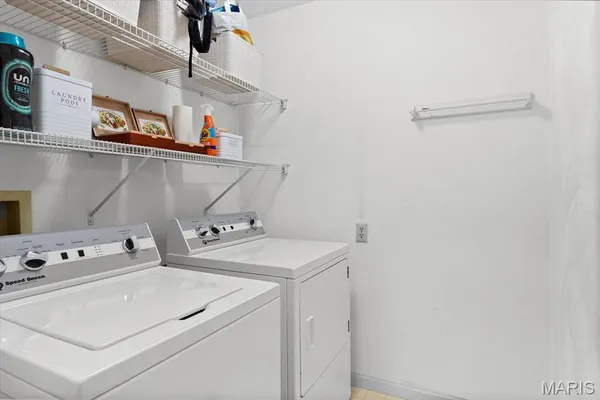 $282,500 | 2901 East Main Street, Belleville, IL 62221