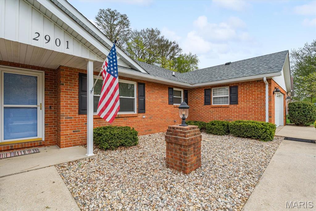 2901 East Main Street Belleville, IL 62221 - Photo 2 of 44