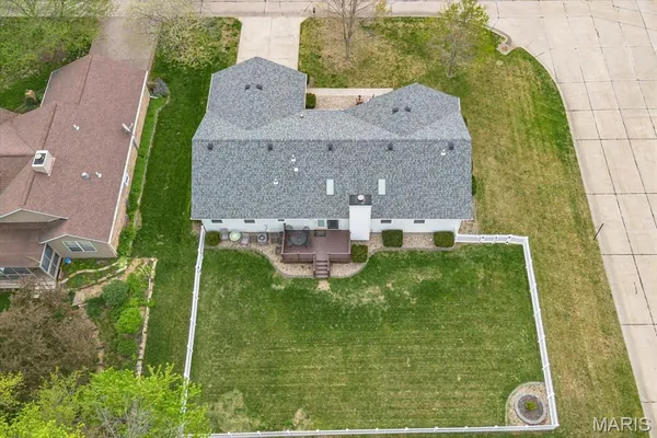 $282,500 | 2901 East Main Street, Belleville, IL 62221